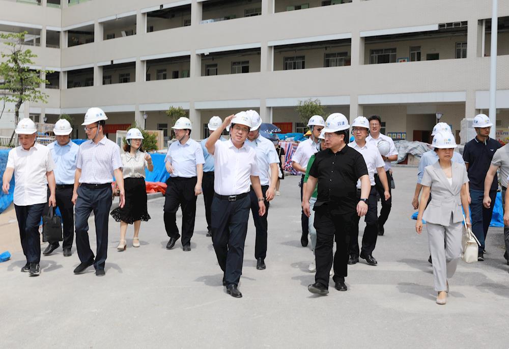 8ea783442ed44b12851191edbad6805a.JPG 8ea783442ed44b12851191edbad6805a.JPG